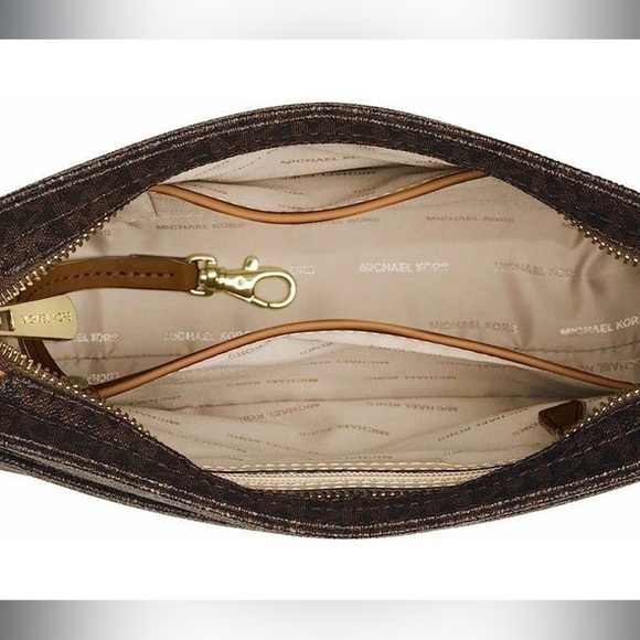 Michael Kors Jet Set Travel Large Logo Messenger Bag - Picture 8 of 8